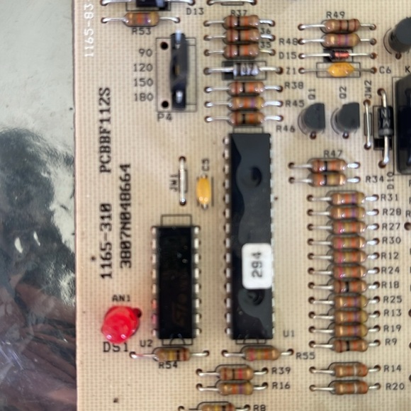 Goodman PCBBF112 Furnace Control Circuit Board 1165-83-300A - Picture 4 of 6